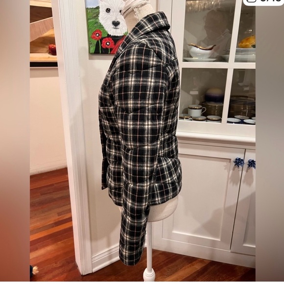 Burberry Black Utility Jacket - Picture 6 of 7